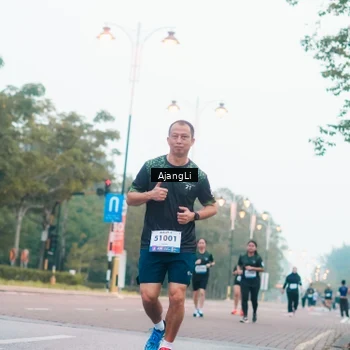 Runner Photo 8235073