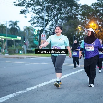 Runner Photo 8235090
