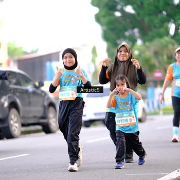 Runner Photo 8235106