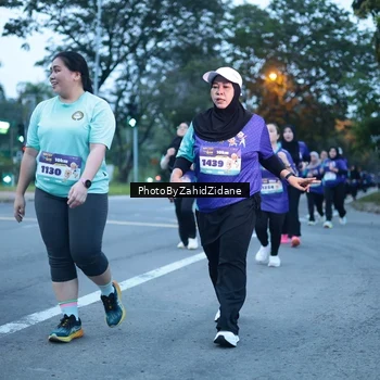Runner Photo 8235117