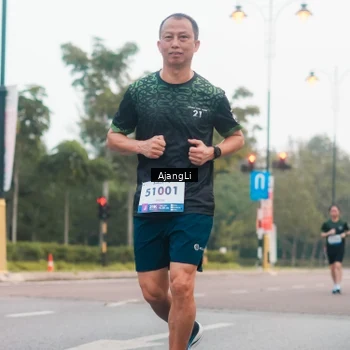 Runner Photo 8235121