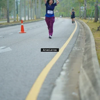 Runner Photo 8235140