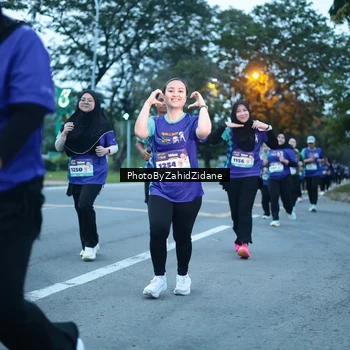 Runner Photo 8235148