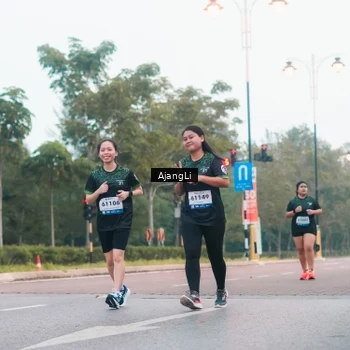 Runner Photo 8235158