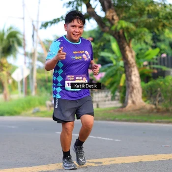 Runner Photo 8235172
