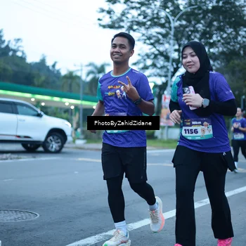 Runner Photo 8235197