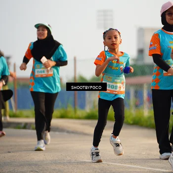 Runner Photo 8235243