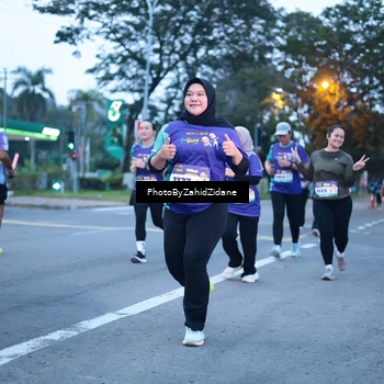 Runner Photo 8235249