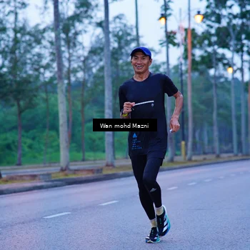 Runner Photo 8235267