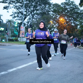 Runner Photo 8235269