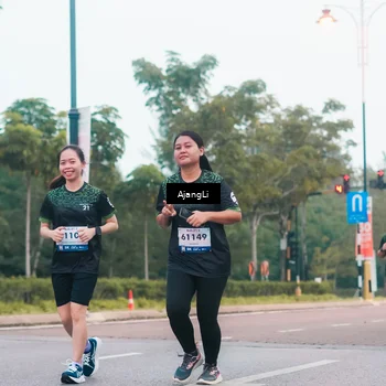 Runner Photo 8235276