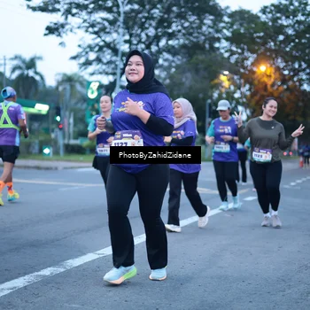 Runner Photo 8235298