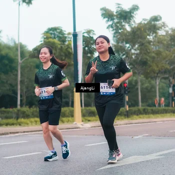 Runner Photo 8235301