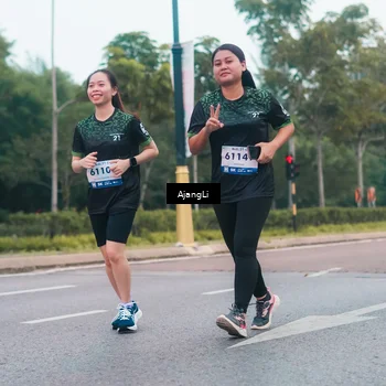 Runner Photo 8235316