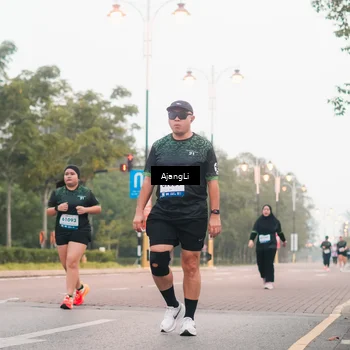 Runner Photo 8235320
