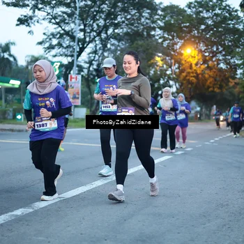 Runner Photo 8235328