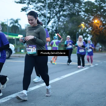 Runner Photo 8235332