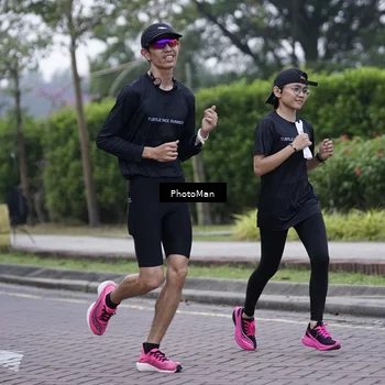 Runner Photo 8235333