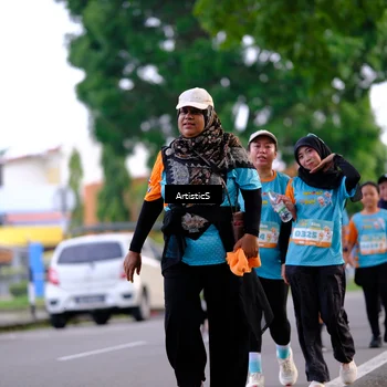 Runner Photo 8235353