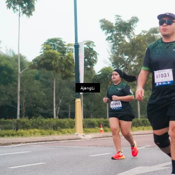 Runner Photo 8235384