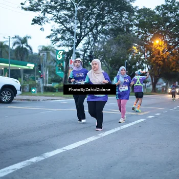 Runner Photo 8235389
