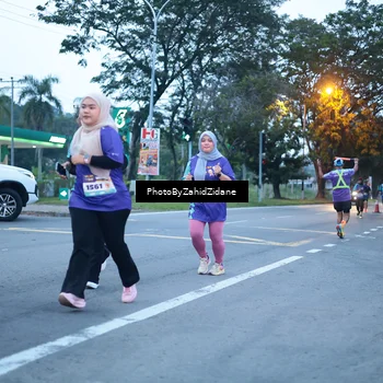 Runner Photo 8235413