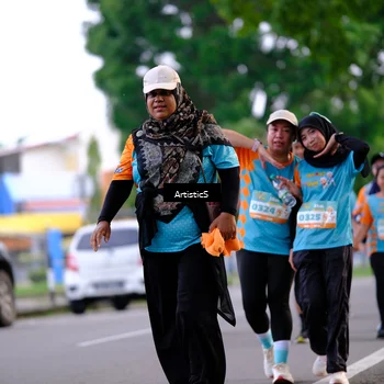 Runner Photo 8235415