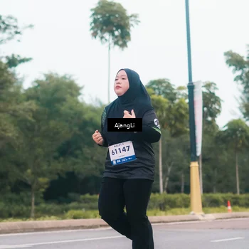 Runner Photo 8235423
