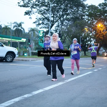 Runner Photo 8235426