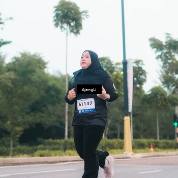 Runner Photo 8235428