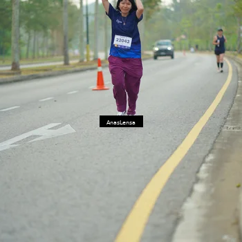 Runner Photo 8235469