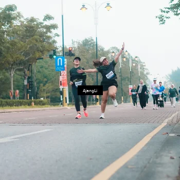 Runner Photo 8235478