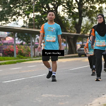 Runner Photo 8235563