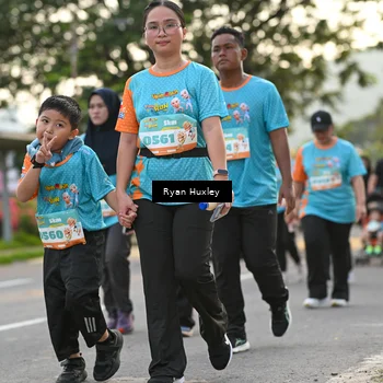 Runner Photo 8235564