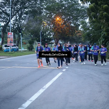 Runner Photo 8235591