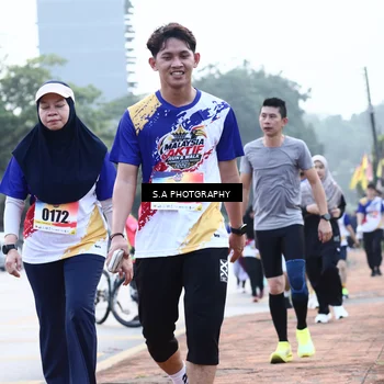 Runner Photo 8235594