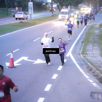 Runner Photo 8235599