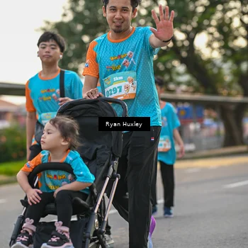 Runner Photo 8235605