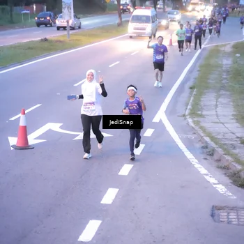 Runner Photo 8235633