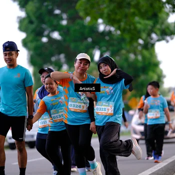 Runner Photo 8235636