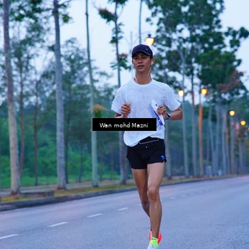 Runner Photo 8235654