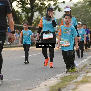Runner Photo 8235658