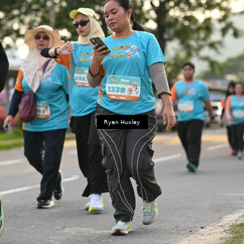 Runner Photo 8235701