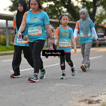 Runner Photo 8235723