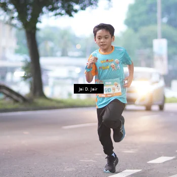 Runner Photo 8235734