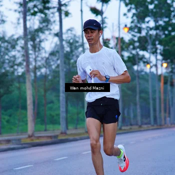 Runner Photo 8235743