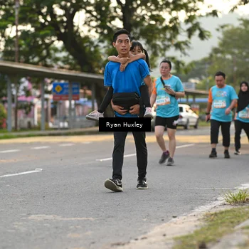 Runner Photo 8235746
