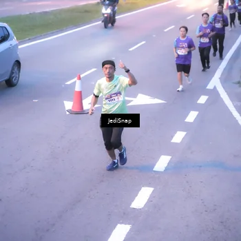 Runner Photo 8235781