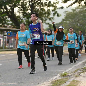 Runner Photo 8235789