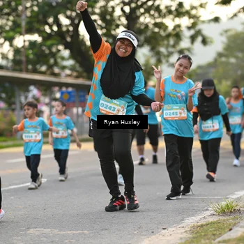Runner Photo 8235797
